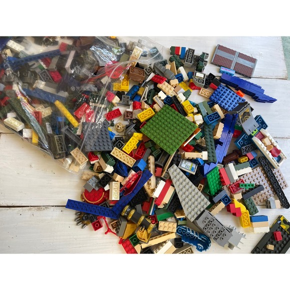 5 Pounds Mega Bloks Lb Brick Building Blocks Compatible‎ +Free minifigure - Picture 1 of 5